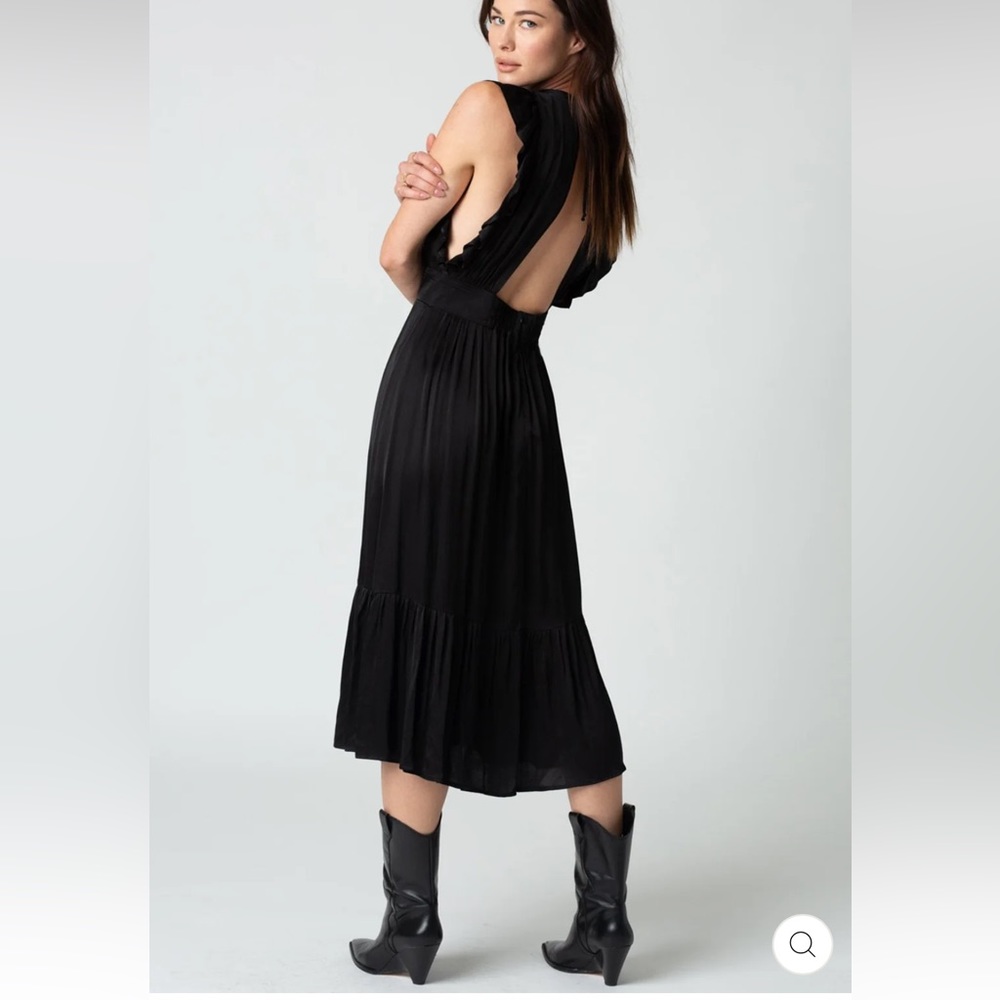 Stillwater Jessie Midi Black Dress